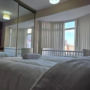 Apartment Relax At Real Place, Middlesbrough